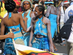 Les meilleurs photo du carnaval de Paris sur www.kamaniok.com