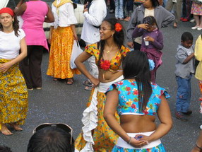 Les meilleurs photo du carnaval de Paris sur www.kamaniok.com