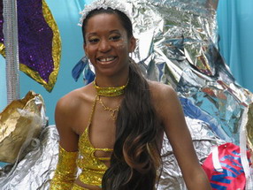 Les meilleurs photo du carnaval de Paris sur www.kamaniok.com