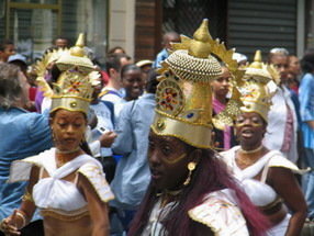 Les meilleurs photo du carnaval de Paris sur www.kamaniok.com