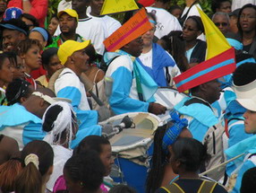 Les meilleurs photo du carnaval de Paris sur www.kamaniok.com