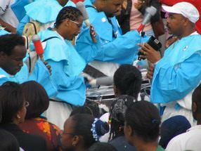 Les meilleurs photo du carnaval de Paris sur www.kamaniok.com
