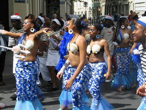 Les meilleurs photo du carnaval de Paris sur www.kamaniok.com