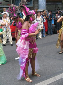 Les meilleurs photo du carnaval de Paris sur www.kamaniok.com