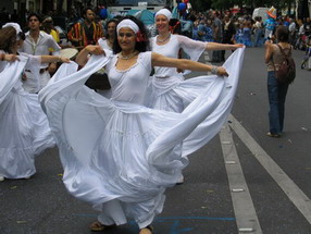 Les meilleurs photo du carnaval de Paris sur www.kamaniok.com