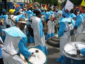 Les meilleurs photo du carnaval de Paris sur www.kamaniok.com