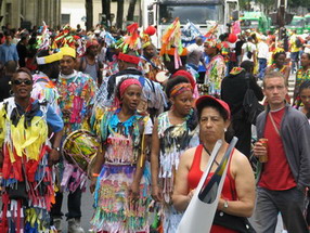 Les meilleurs photo du carnaval de Paris sur www.kamaniok.com