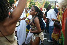 Les meilleurs photo du carnaval de Paris sur www.kamaniok.com