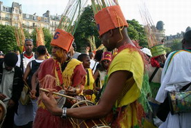 Les meilleurs photo du carnaval de Paris sur www.kamaniok.com