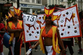Les meilleurs photo du carnaval de Paris sur www.kamaniok.com