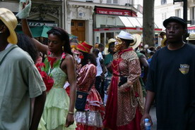 Les meilleurs photo du carnaval de Paris sur www.kamaniok.com