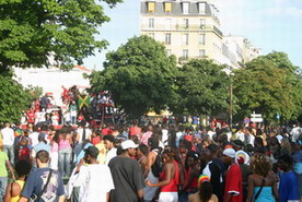 Les meilleurs photo du carnaval de Paris sur www.kamaniok.com