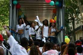 Les meilleurs photo du carnaval de Paris sur www.kamaniok.com