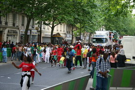 Les meilleurs photo du carnaval de Paris sur www.kamaniok.com