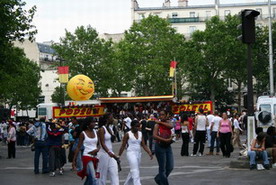 Les meilleurs photo du carnaval de Paris sur www.kamaniok.com