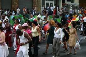 Les meilleurs photo du carnaval de Paris sur www.kamaniok.com