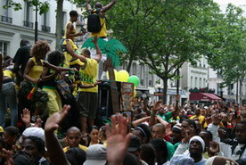 Les meilleurs photo du carnaval de Paris sur www.kamaniok.com