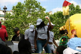 Les meilleurs photo du carnaval de Paris sur www.kamaniok.com