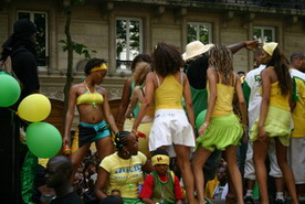 Les meilleurs photo du carnaval de Paris sur www.kamaniok.com