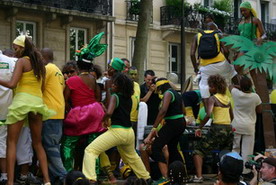 Les meilleurs photo du carnaval de Paris sur www.kamaniok.com