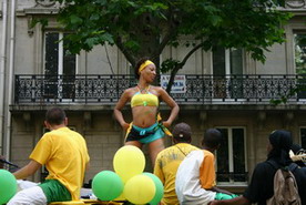 Les meilleurs photo du carnaval de Paris sur www.kamaniok.com