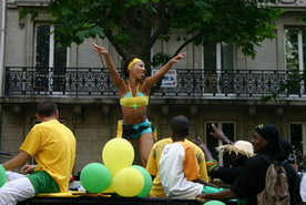 Les meilleurs photo du carnaval de Paris sur www.kamaniok.com