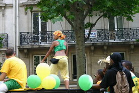 Les meilleurs photo du carnaval de Paris sur www.kamaniok.com
