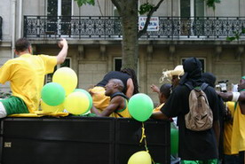 Les meilleurs photo du carnaval de Paris sur www.kamaniok.com