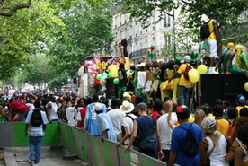 Les meilleurs photo du carnaval de Paris sur www.kamaniok.com