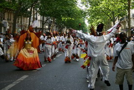 Les meilleurs photo du carnaval de Paris sur www.kamaniok.com