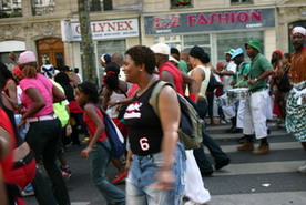 Les meilleurs photo du carnaval de Paris sur www.kamaniok.com