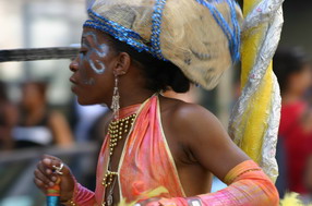 Les meilleurs photo du carnaval de Paris sur www.kamaniok.com