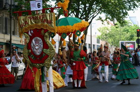 Les meilleurs photo du carnaval de Paris sur www.kamaniok.com