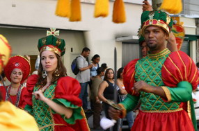 Les meilleurs photo du carnaval de Paris sur www.kamaniok.com