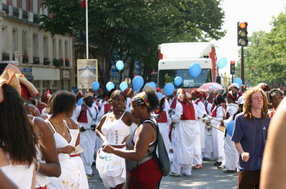 Les meilleurs photo du carnaval de Paris sur www.kamaniok.com