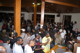 Kamaniok LEWOZ du Vendredi 9 mai 2008 sur www.kamaniok.com