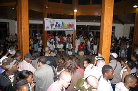 Kamaniok LEWOZ du Vendredi 9 mai 2008 sur www.kamaniok.com