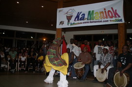 Kamaniok LEWOZ du Vendredi 9 mai 2008 sur www.kamaniok.com