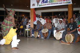 Kamaniok LEWOZ du Vendredi 9 mai 2008 sur www.kamaniok.com