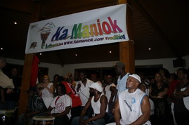 Kamaniok LEWOZ du Vendredi 9 mai 2008 sur www.kamaniok.com