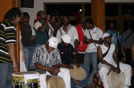 Kamaniok LEWOZ du Vendredi 9 mai 2008 sur www.kamaniok.com