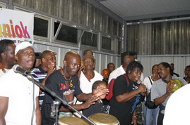 Kamaniok Soir�e l�woz Vendredi 4 juillet 2008 sur www.kamaniok.com