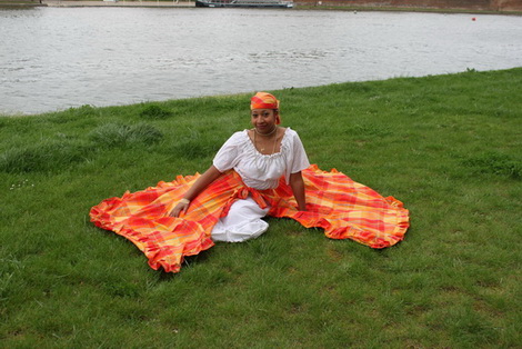 Costumes Croles pour preserver nos traditions sur www.kamaniok.com