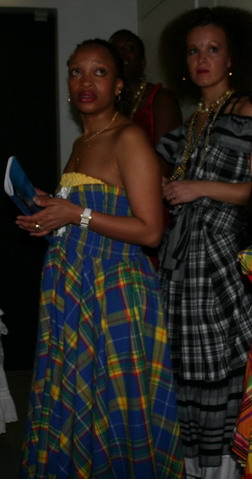 Costumes Croles pour preserver nos traditions sur www.kamaniok.com