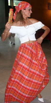 Costumes Croles pour preserver nos traditions sur www.kamaniok.com