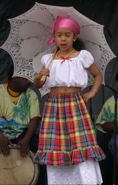 Costumes Croles pour preserver nos traditions sur www.kamaniok.com