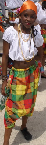 Costumes Croles pour preserver nos traditions sur www.kamaniok.com