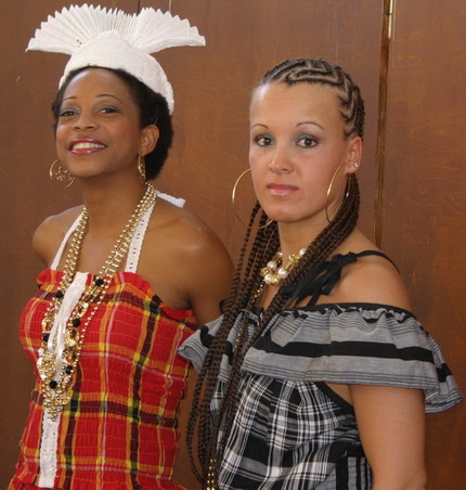 Costumes Croles pour preserver nos traditions sur www.kamaniok.com
