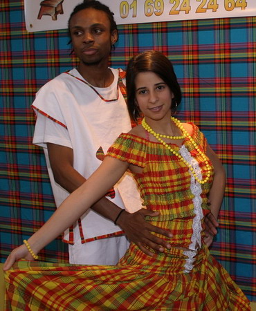 Costumes Croles pour preserver nos traditions sur www.kamaniok.com
