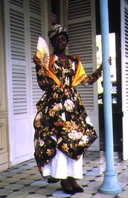 Costumes Croles pour preserver nos traditions sur www.kamaniok.com